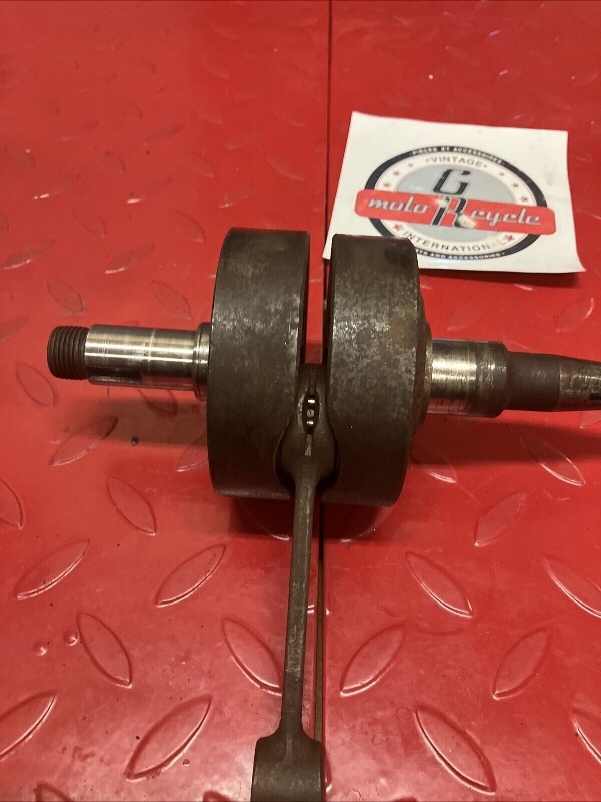 Suzuki TS125 1977 crankshaft crank shaft
