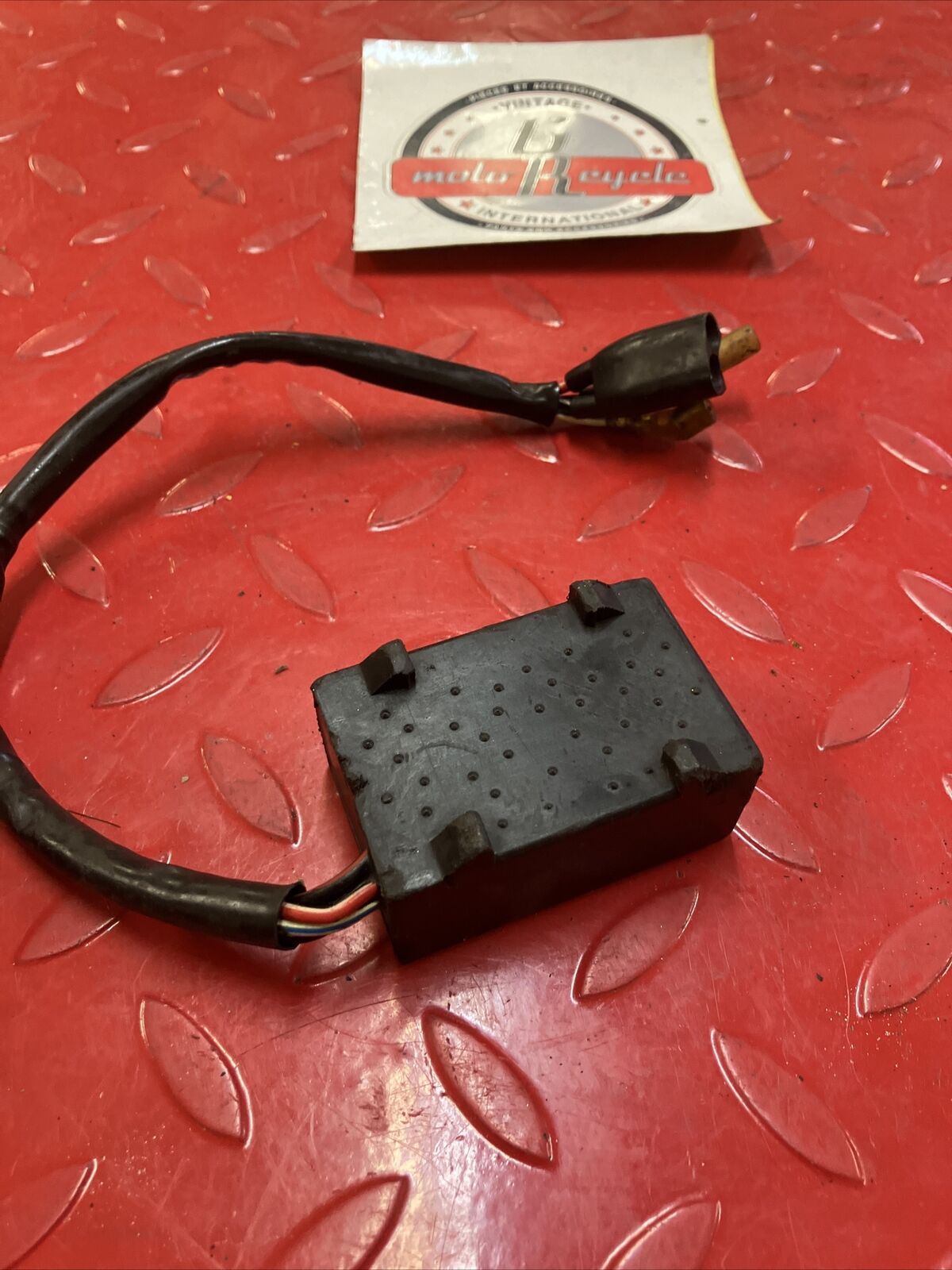 Suzuki RM125 1985 cdi ecu ignition control module 1984