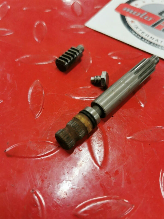 Kawasaki KX80 1979 clutch release acuator lifter shaft