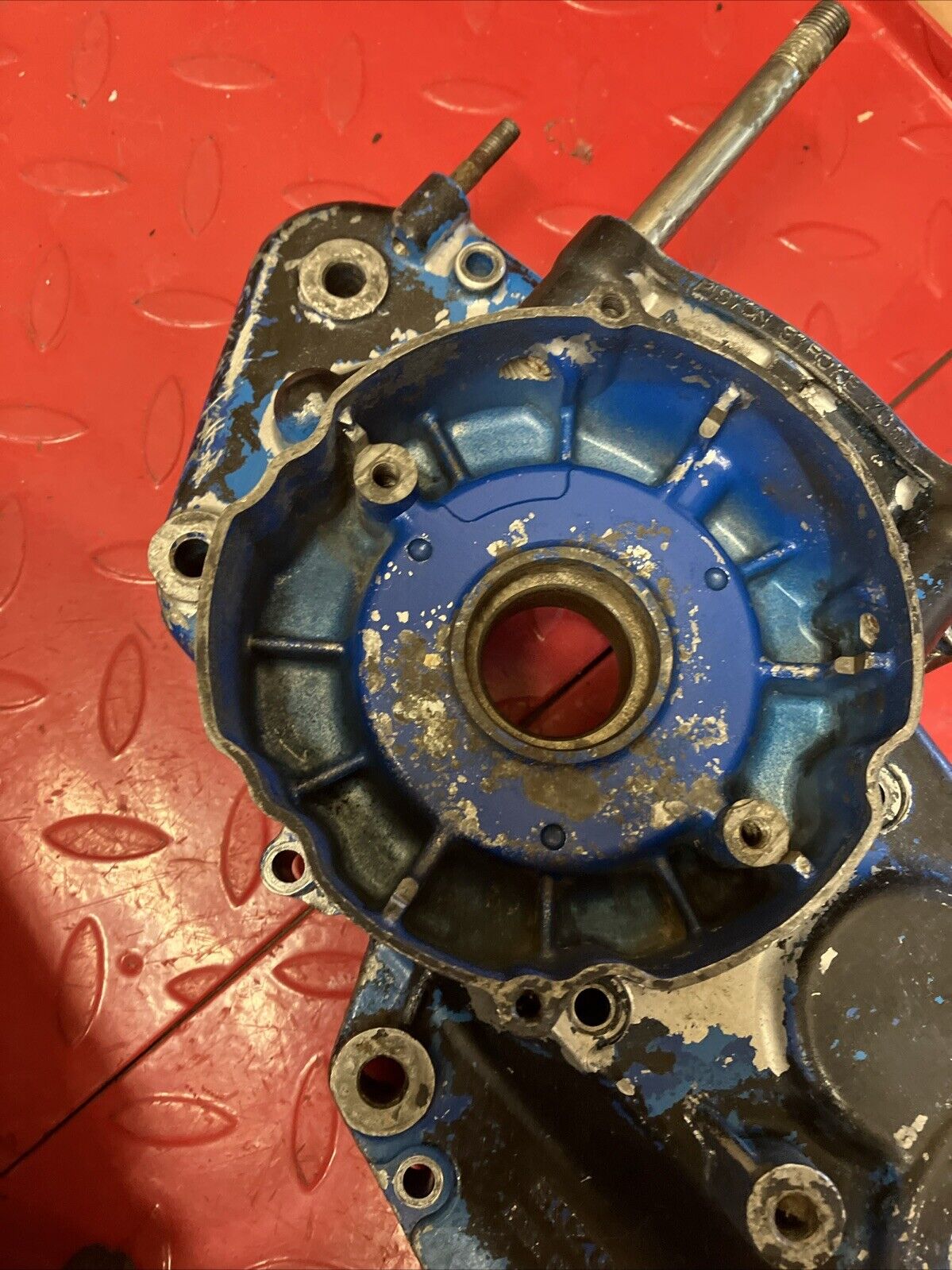 Suzuki RM250 1987 Crankcase set left right