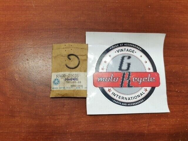 NOS Yamaha BR250 C25 G1A CIRCLIP 93450-20026-00 SUB 604-11634-00-00 Y129