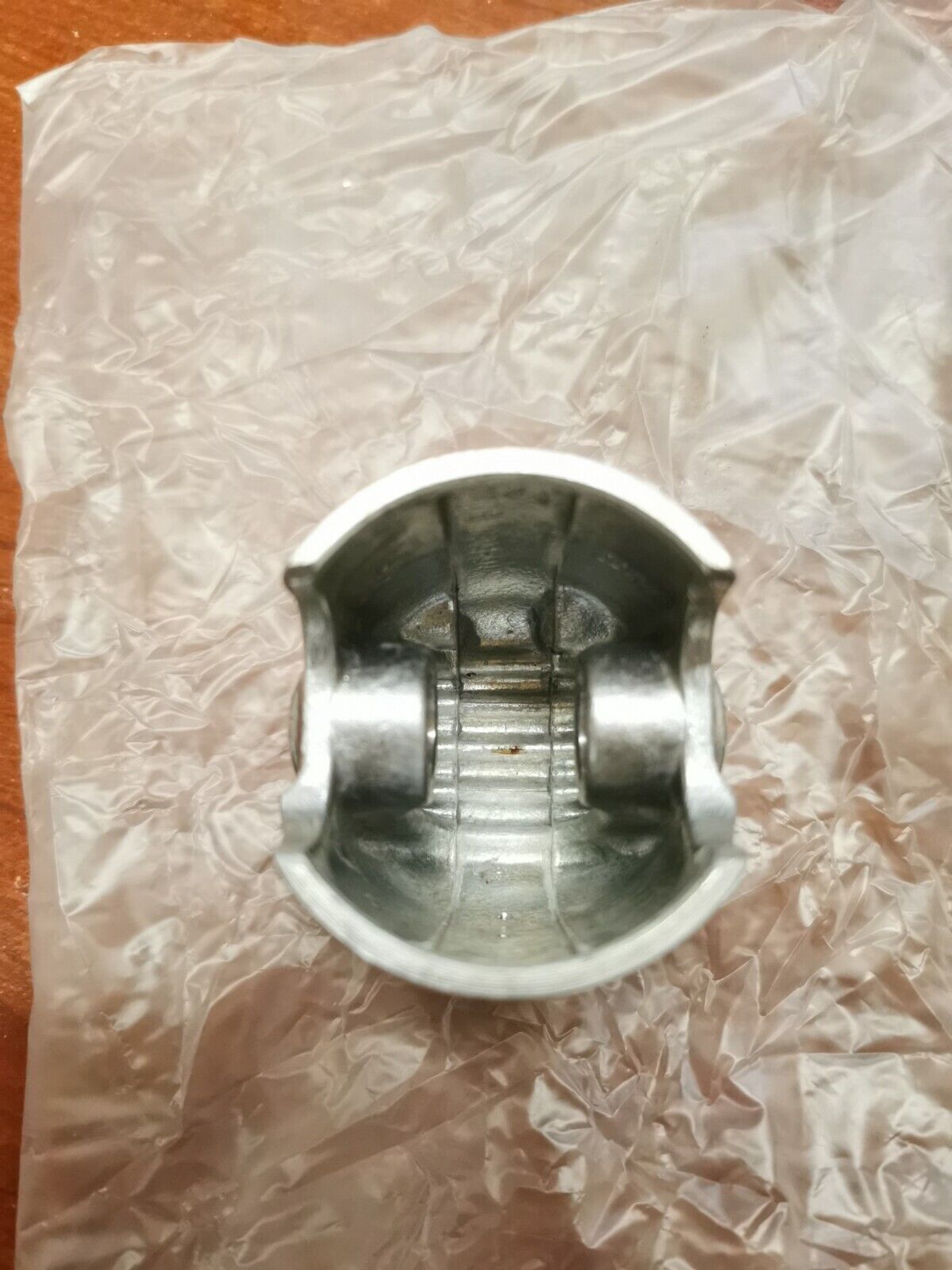 NOS SUZUKI RM80/X PISTON OS .50 12110-46002-050 SUB. 12103-46810-050 S31