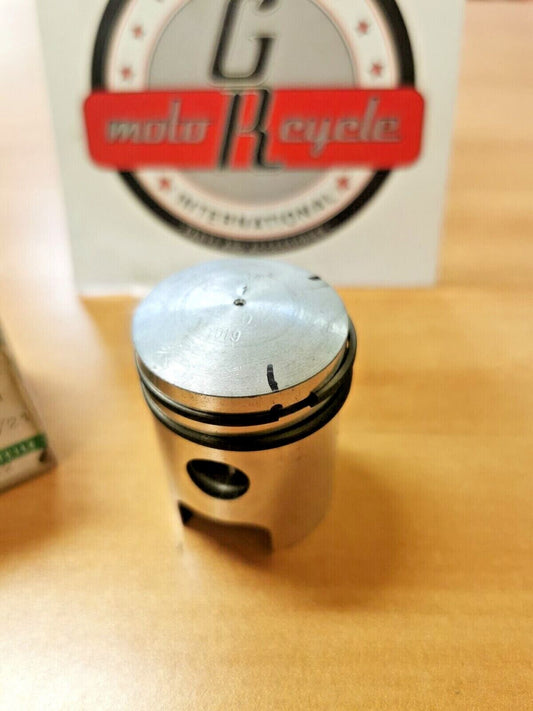 NOS BOMBARDIER PUCH MAXI PISTON AND RING 38 MM   773-490-097    349.1.101060  P1