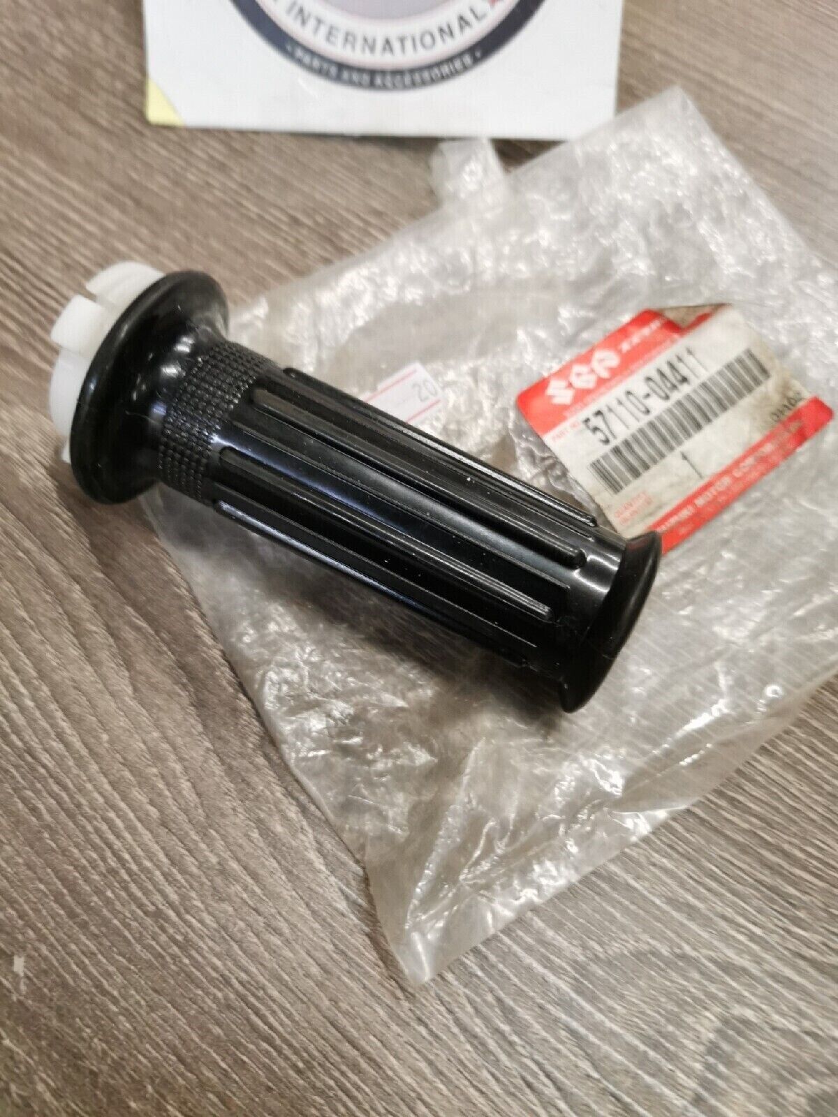 NEW NOS SUZUKI JR50 1997 - 2006 THROTTLE GRIP 57110-04411 S11