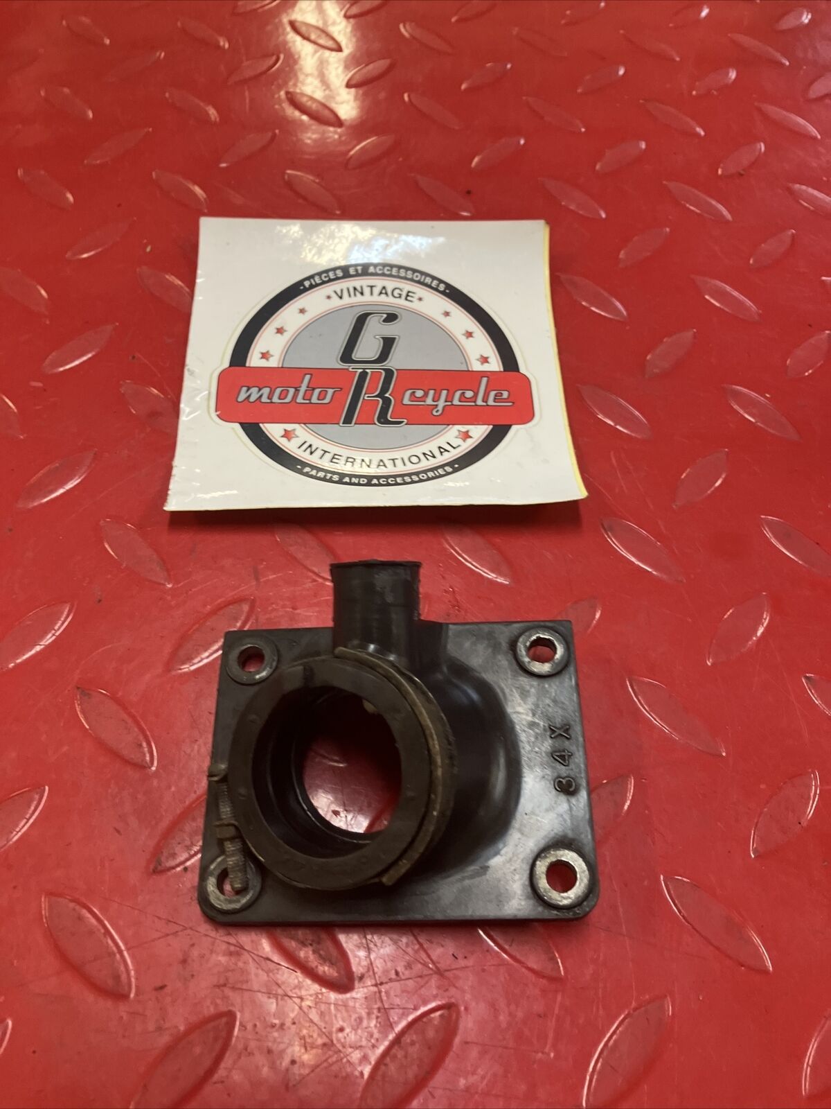 Yamaha DT200 1984 reed valve intake manifold carburetor joint boot