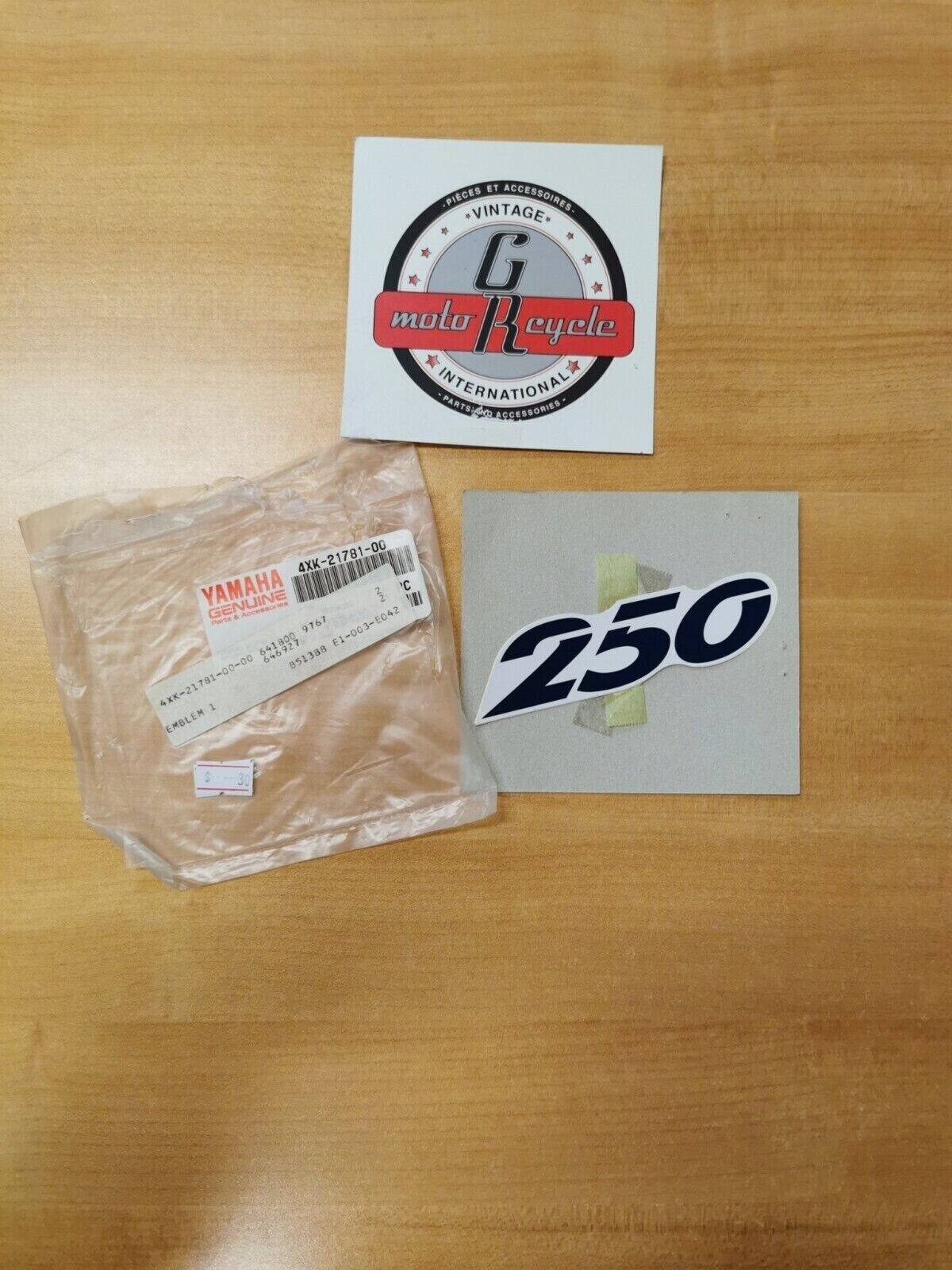 NOS YAMAHA WR250 1997 SIDE COVER 4XK-21781-00-00 Y49