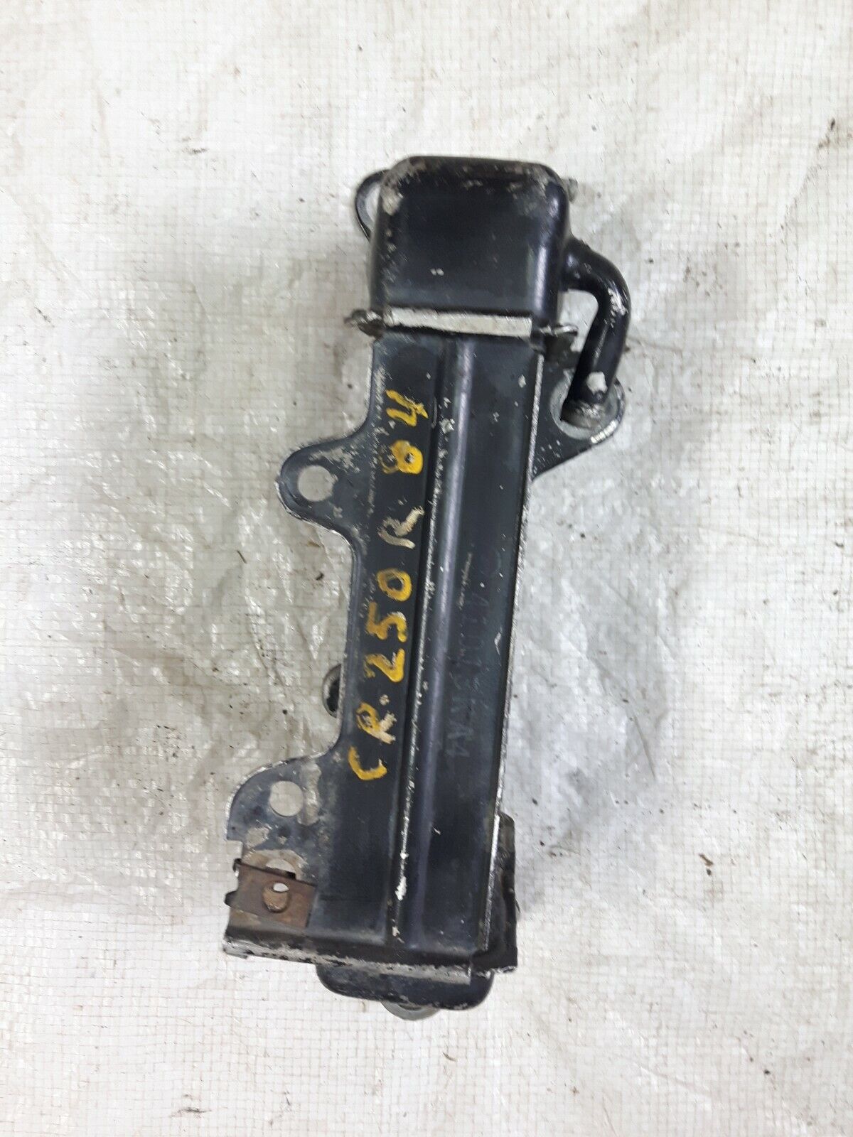 Honda CR250R 1984 left radiator