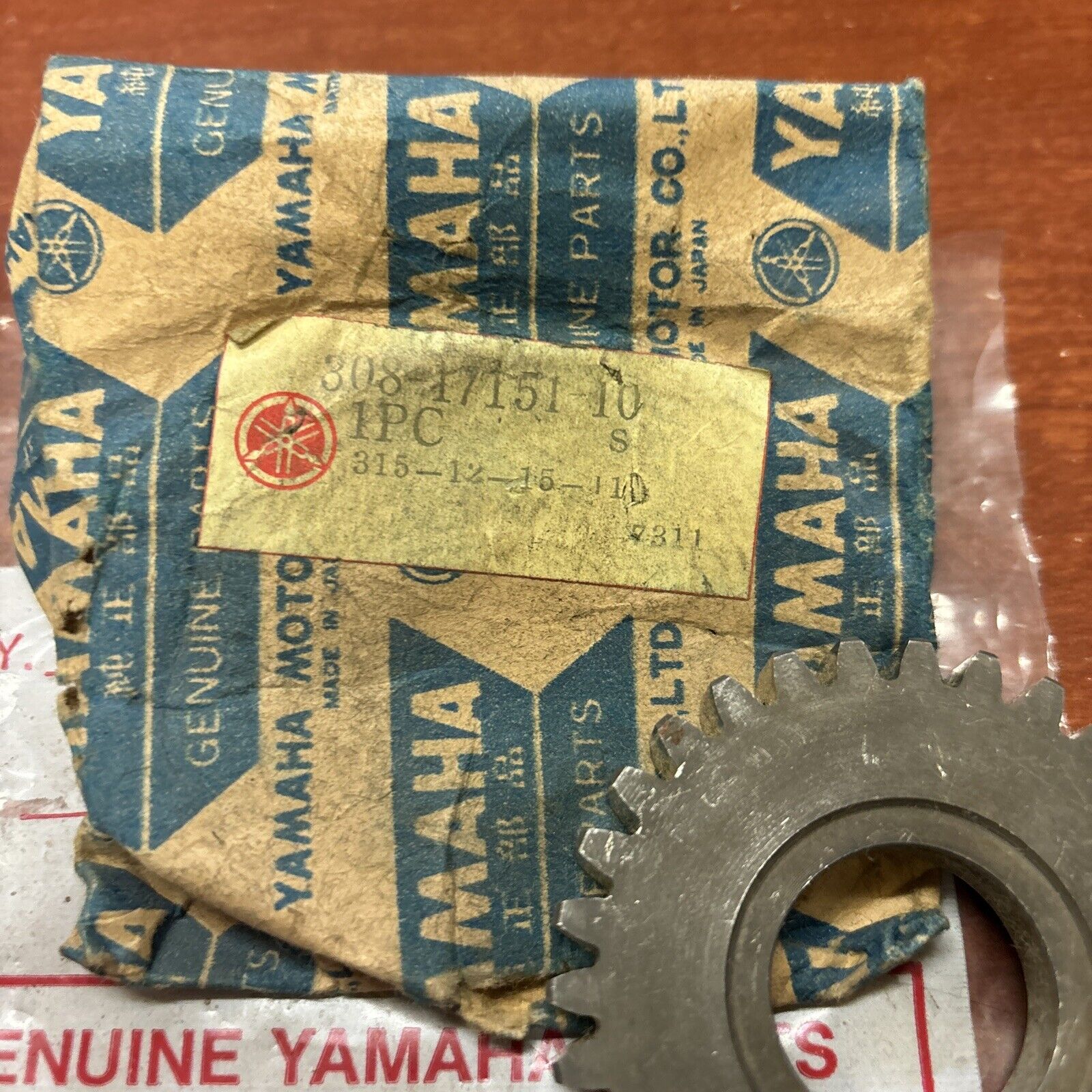 NOS Yamaha DT2 DT3 RT1M RT2 RT3 5TH PINION GEAR 308-17151-10-00 Y172