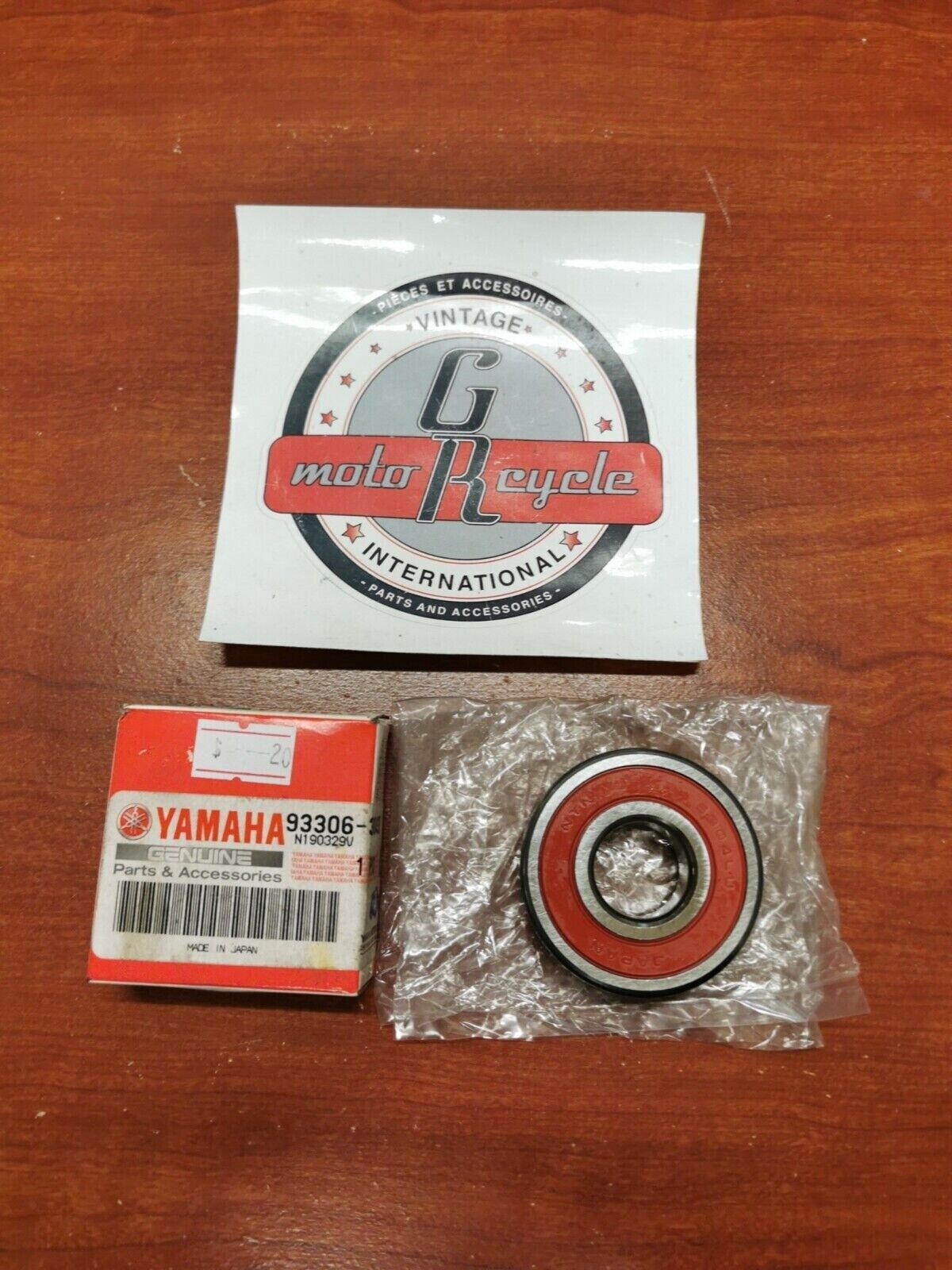 NEW NOS Yamaha XV17 XV19 XVS95 XV250 XVS13 FZR1000 BEARING 93306-30437-00 Y93