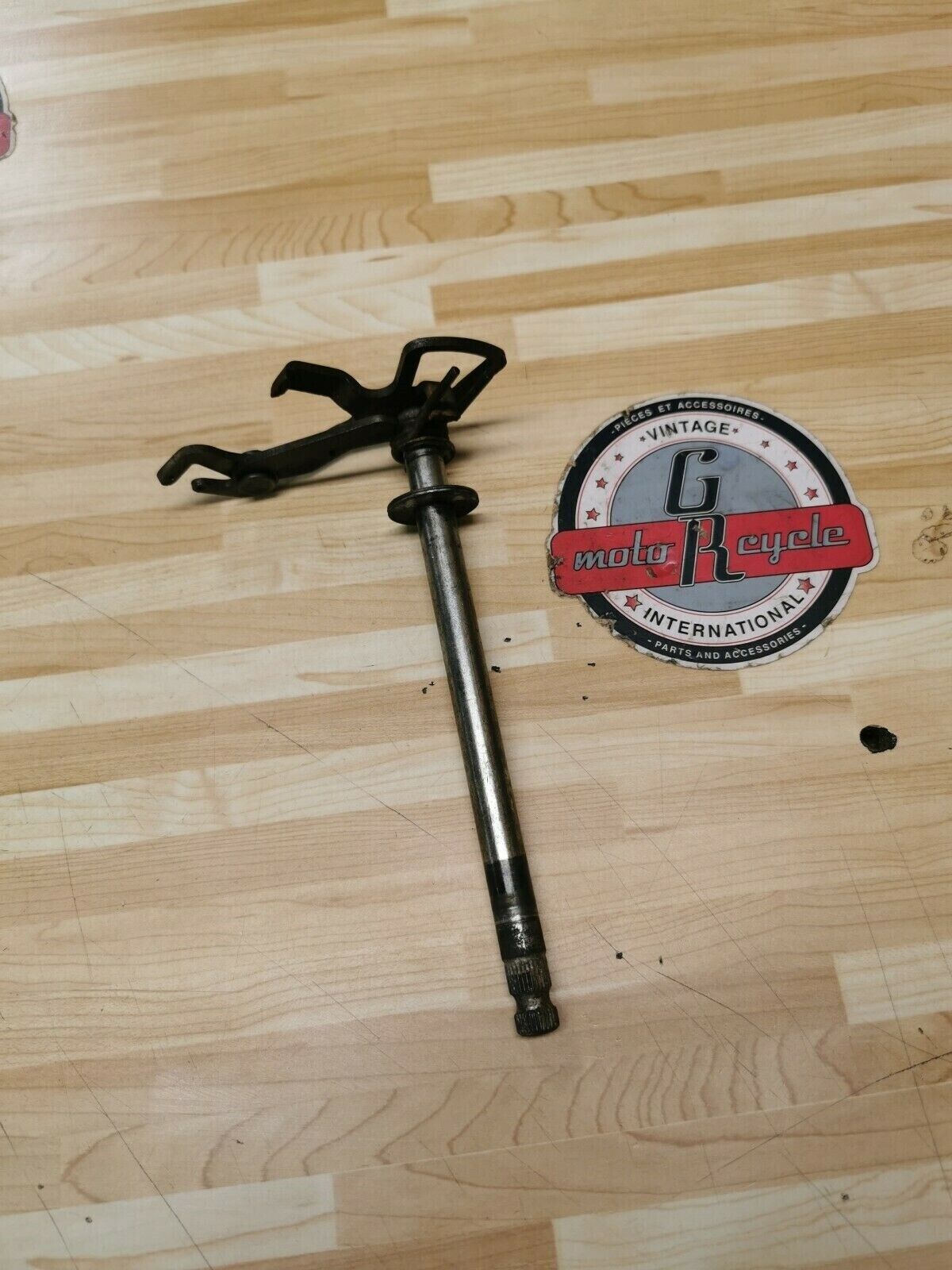 Yamaha XT200 1982 transmission gearshift gear shift shaft 1983