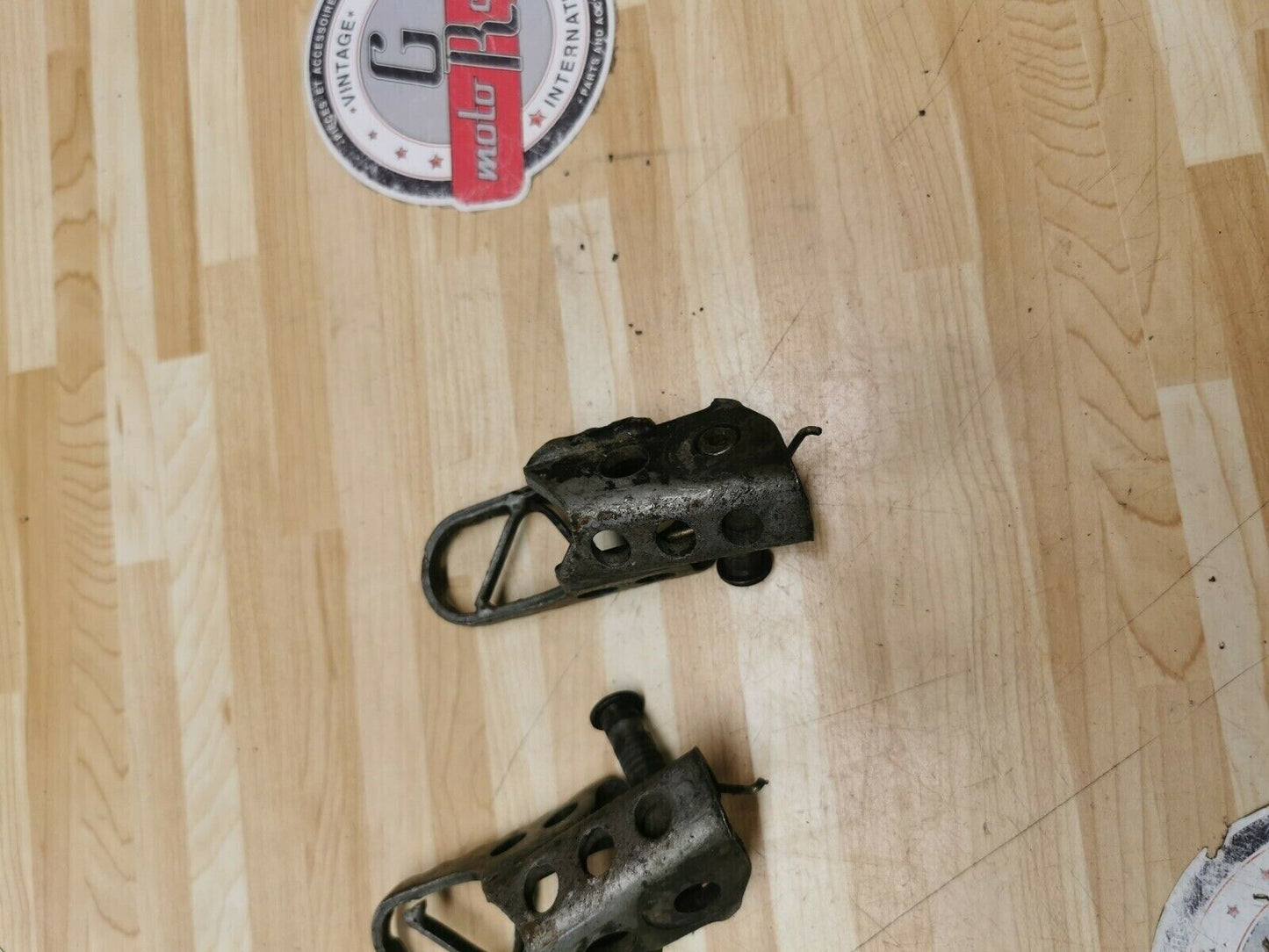 Yamaha YZ250 1988 footpeg foot peg rest step footrest left right 3LD-27411-10-00
