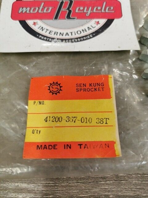 NOS SEN KUNG HONDA CB400 1977 1976 SPROCKET 38T 41200-367-010 J55