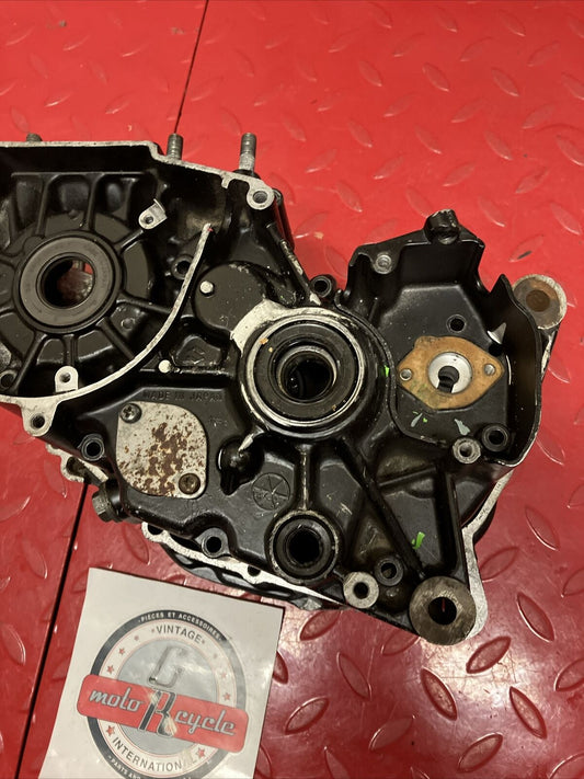 Suzuki DS100 1980 Crankcase set left right