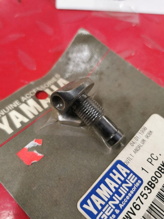 NOS YAMAHA OUTLT ANDALUM 90BK MWV-6753B-90-BK Y50