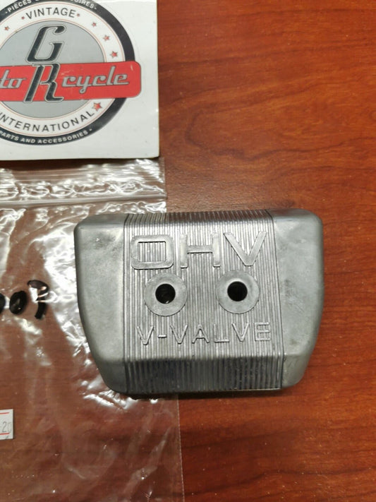 NOS Kawasaki ROCKER VALVE COVER 11022-7003 K34