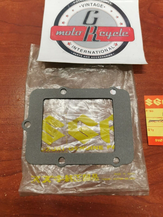 NOS Suzuki INTAKE MANIFOLD GASKET 13121-51002 S16