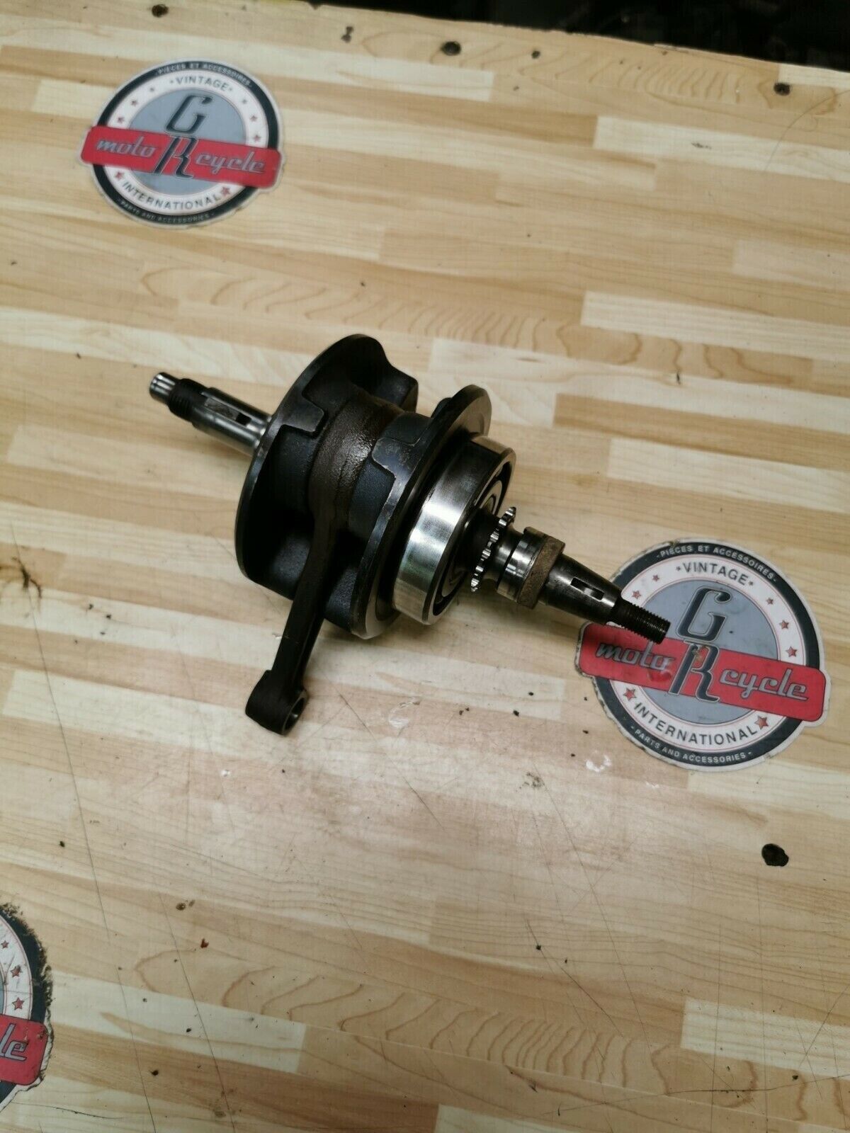 Suzuki DR100 1985 crankshaft crank shaft