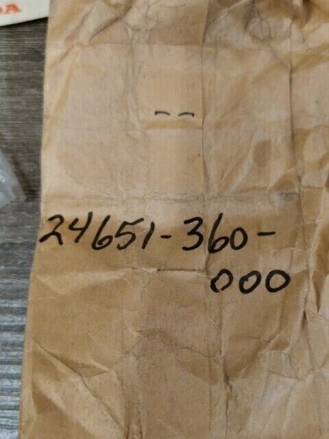 NOS HONDA CR125M MR125 1974 - 1977 SPRING RETURN 24651-360-000 H76
