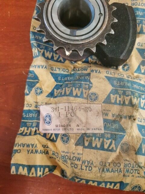 NOS Yamaha 1973 1974 TX750  WEIGHT 341-11464-20-00 SUB 341-11464-21-00 Y141
