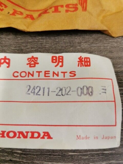 NOS HONDA C92 CS92 C95 FORK GEAR SHIFT 24211-202-000 H92