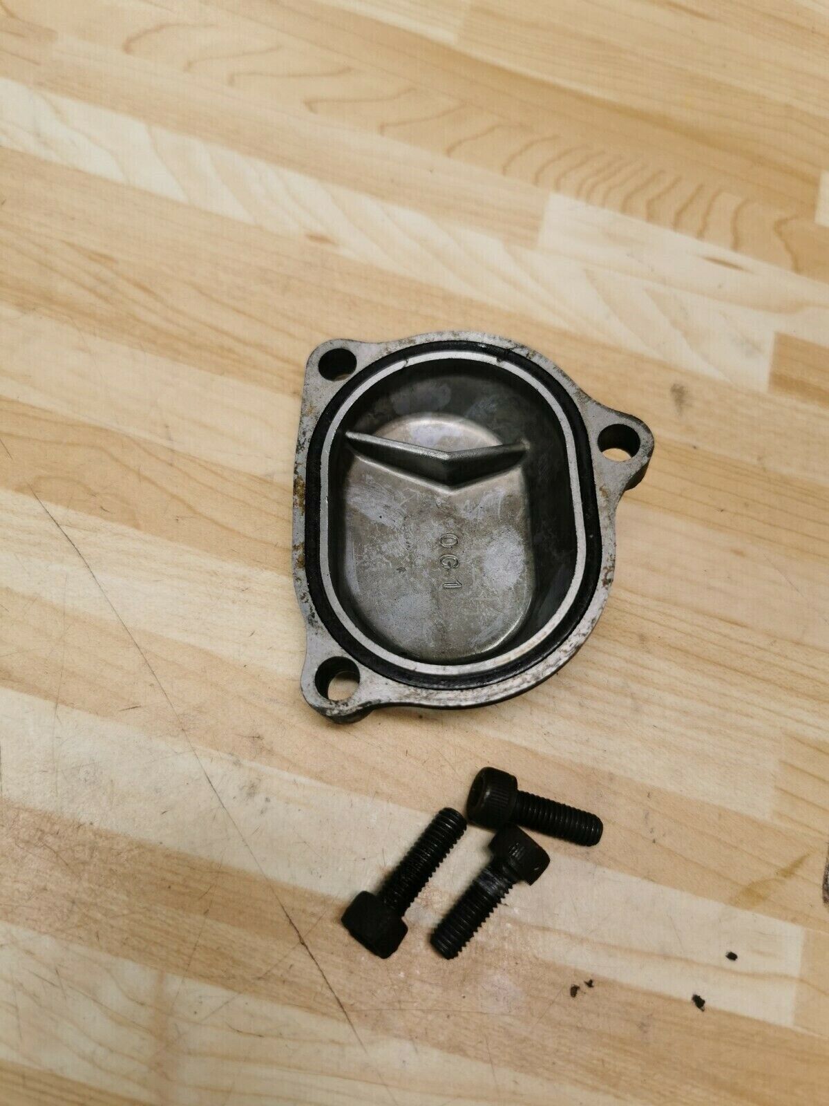 Yamaha XT200 1982 cylinder head exhaust valve cover 1983