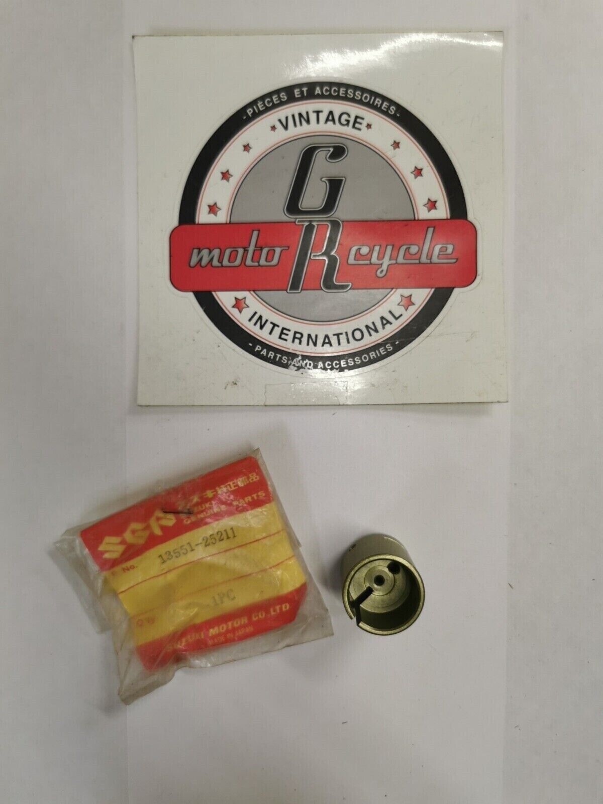 NOS SUZUKI TS90 TS90J 1972 THROTTLE VALVE 13551-25211 S28