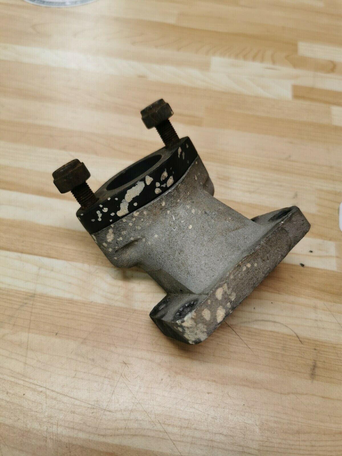 Bultaco Sherpa S 175 Model 44 cylinder carburetor intake manifold 1968 1969