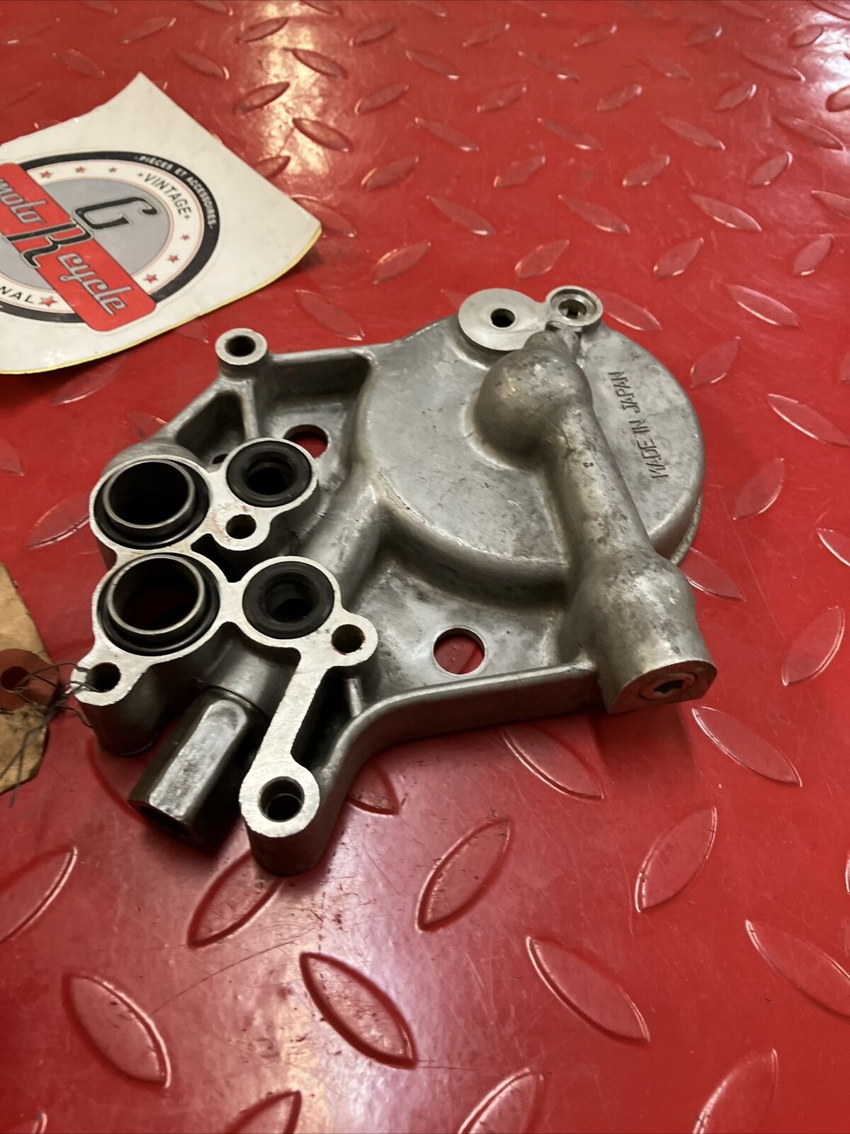 Kawasaki ZX900 ZX1000 ZX1100 ZG1000 oil pump cover case U1