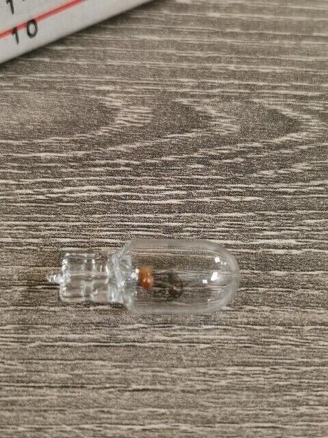 NOS SUZUKI AD50 1990 1991 1994 AD50WF AD60 BULB 12V 1 7W 09471-12077 S44