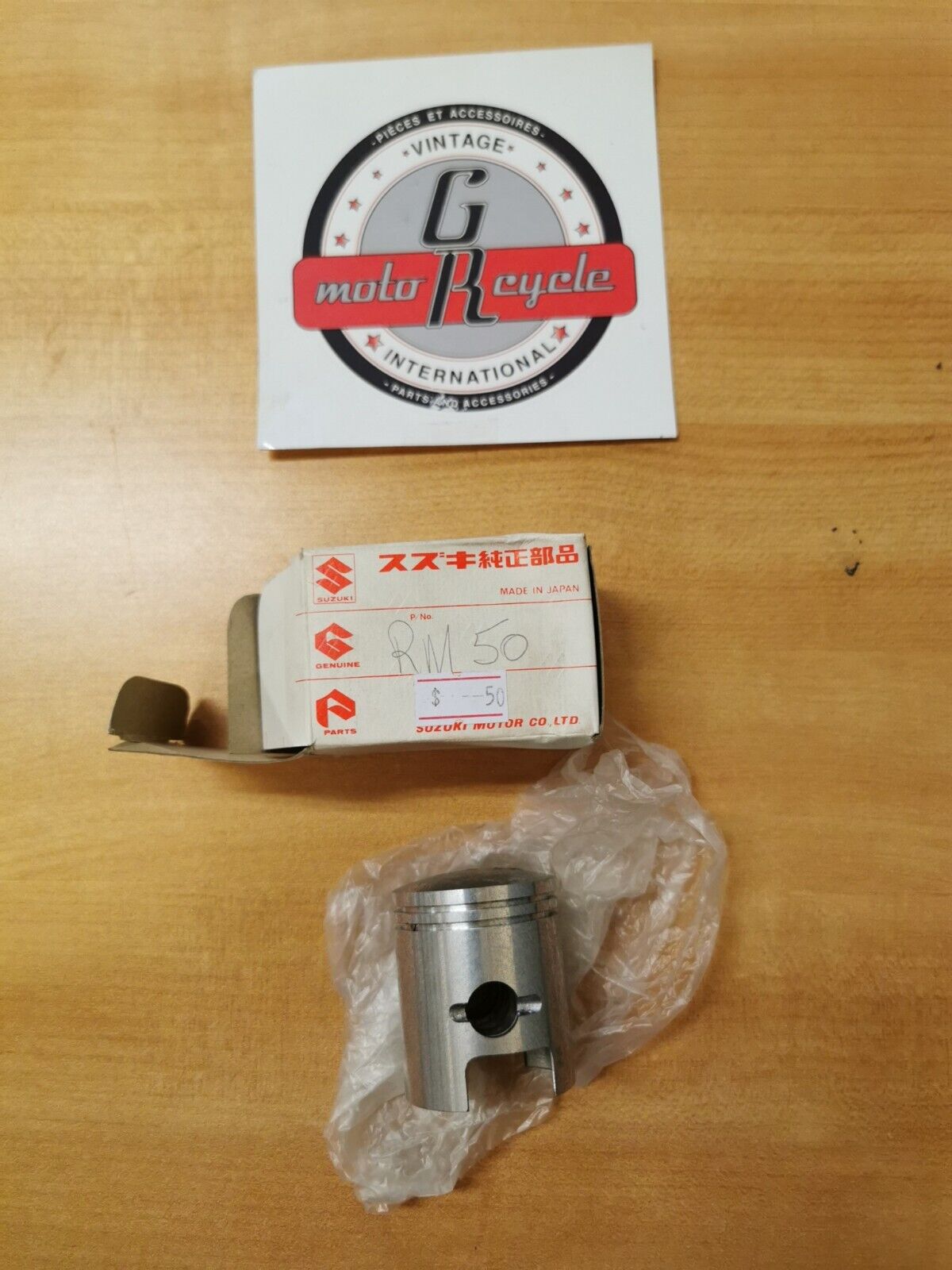 NOS SUZUKI RM50 PISTON STD 12110-46104 S7