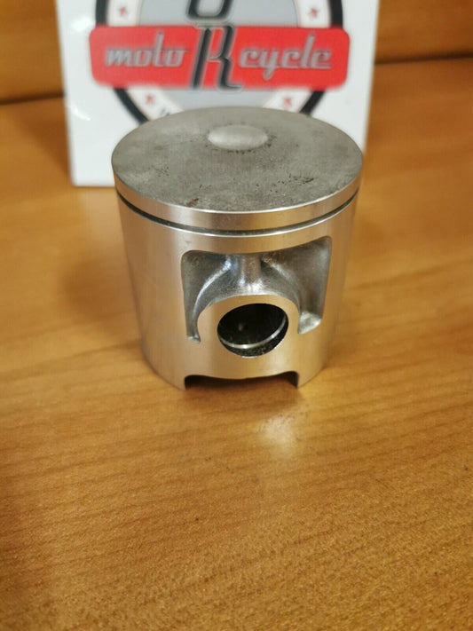 NOS YAMAHA YZ125 1974 -1977 PISTON 1 O/S 0.25 537-11635-02-00 Y46