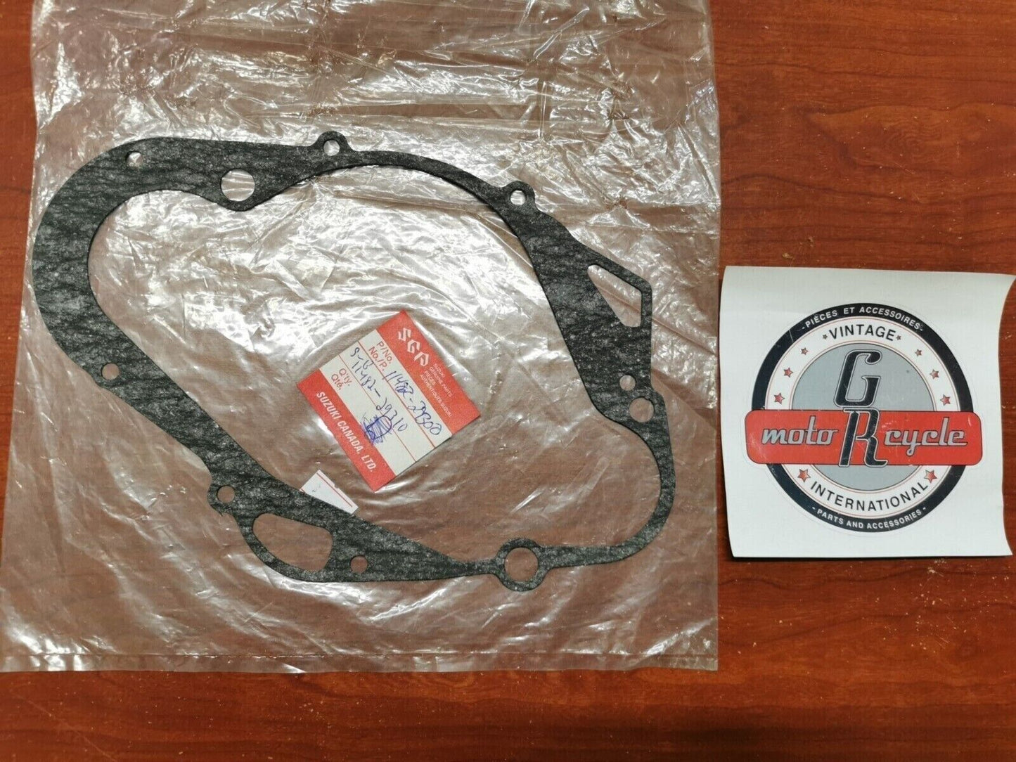 NOS SUZUKI DS185 TS185/ER CLUTCH COVER GASKET 11482-29300 SUB. 11482-29310 S31