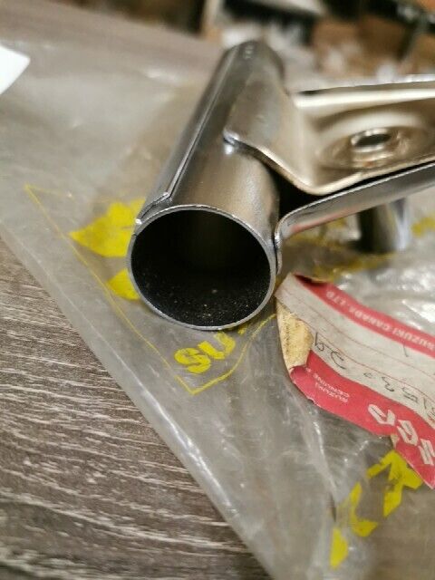 NOS SUZUKI TC125 1973 - 1977 TC185 BRACKET HEADLAMP HOUSING 51530-29621 S55