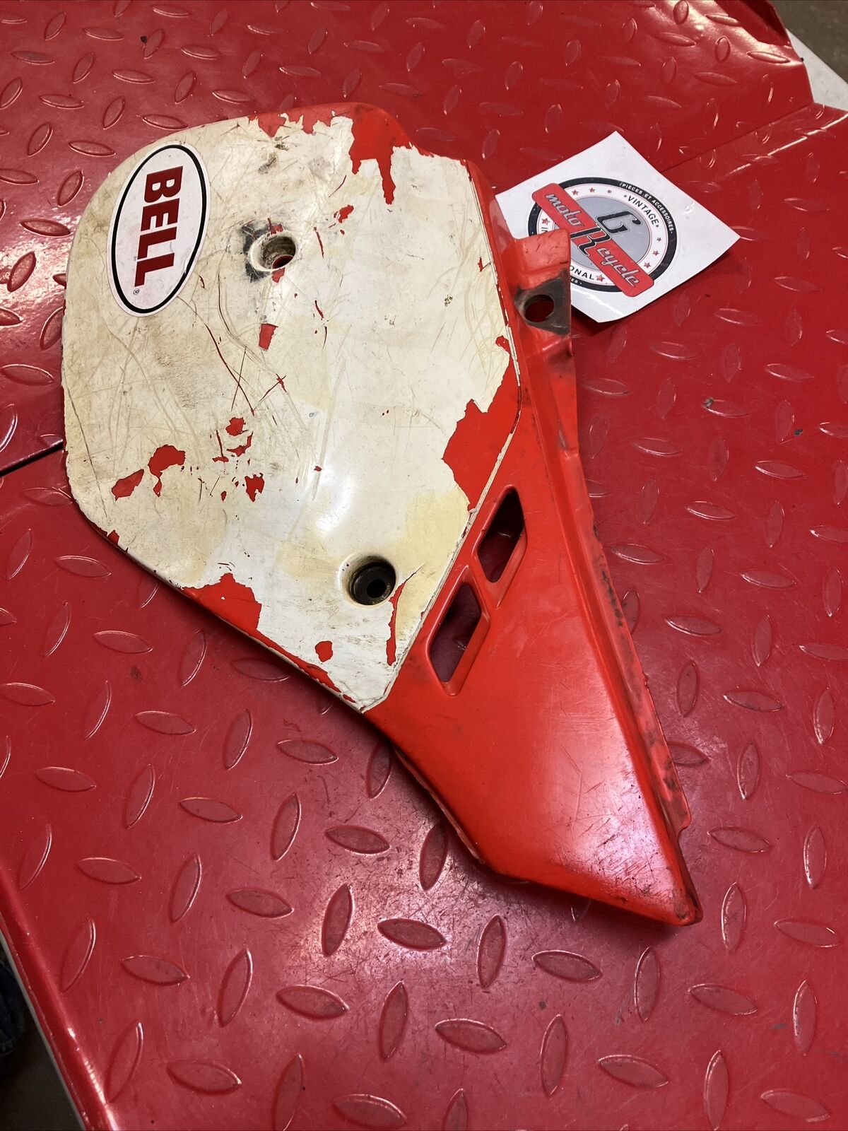 Honda CR250R 1988 right side cover panel