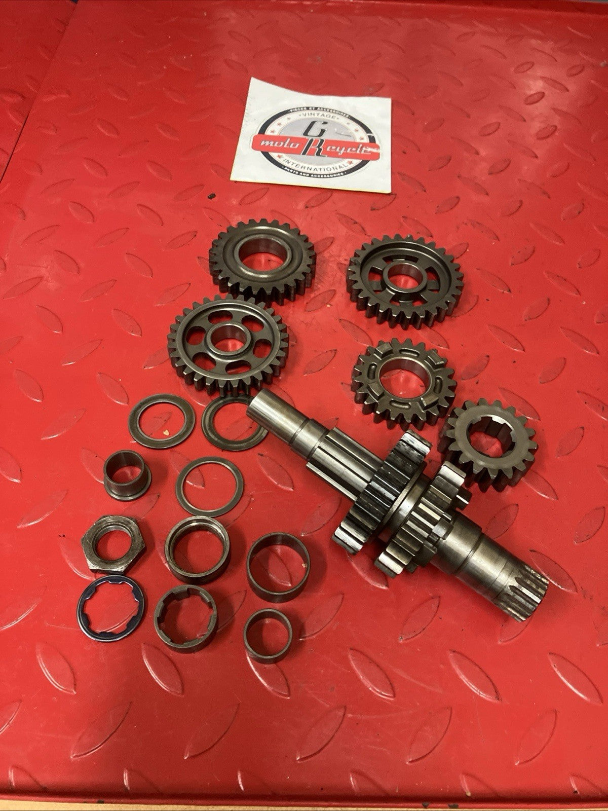 Honda CR250R 1991 Transmission shaft gear incomplete 1988 1989 1990