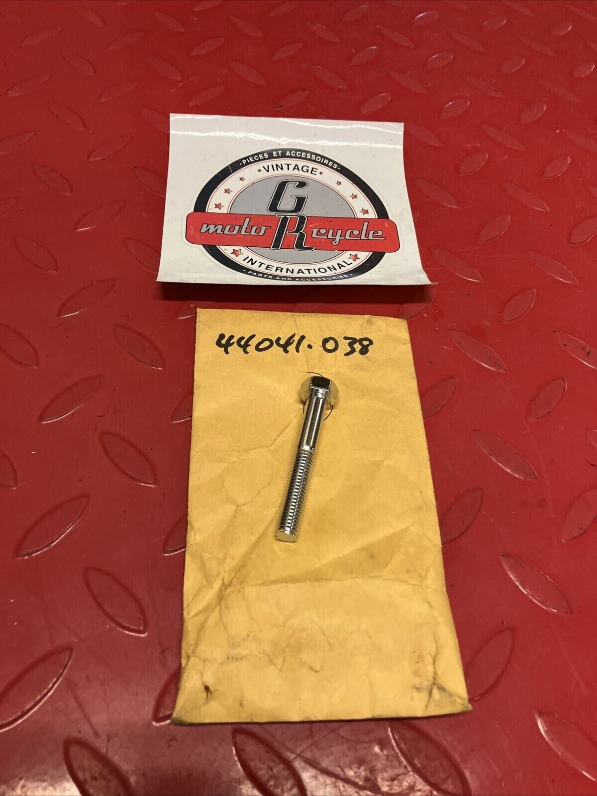 NOS KAWASAKI BOLT HEX HEAD 8X55 44041-038 K18