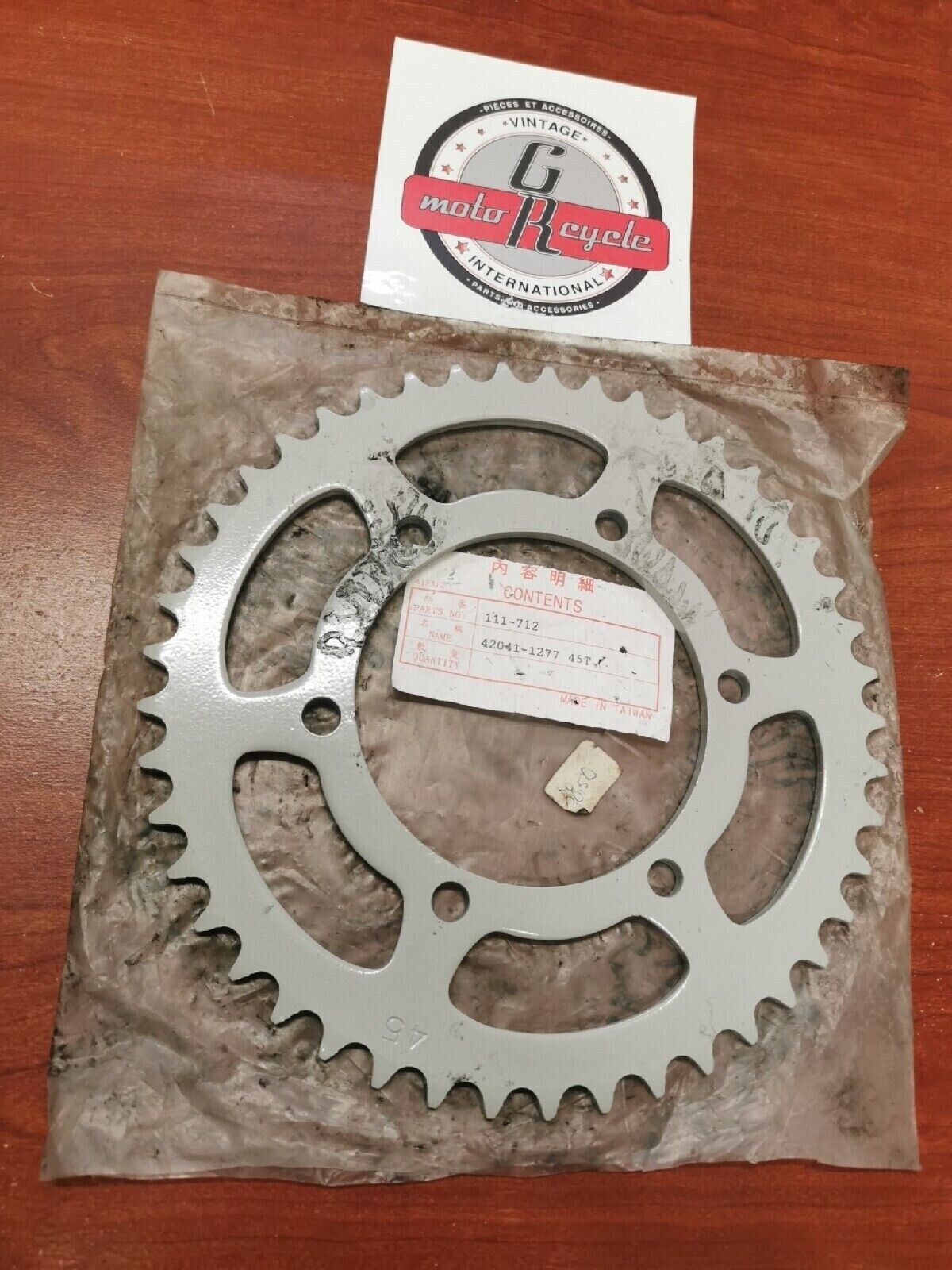 NOS Kawasaki 1988 - 1990 1992 - 2003 EX250 REAR SPROCKET HUB 45T 42041-1277 K24