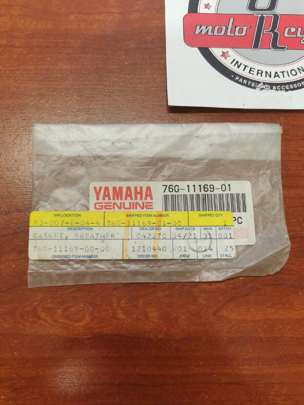 NOS Yamaha EF1400 EF1200 YP20 YP30 BREATHER COVER GASKET 76G-11169-01-00 Y77