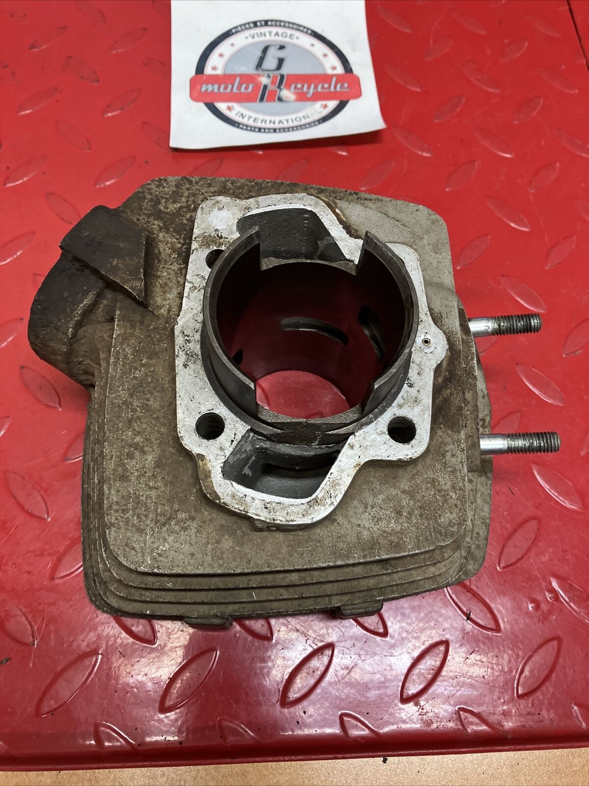 Suzuki TC125 1972 cylinder jug barrel 56.5mm ONLY NEED HONED TS125