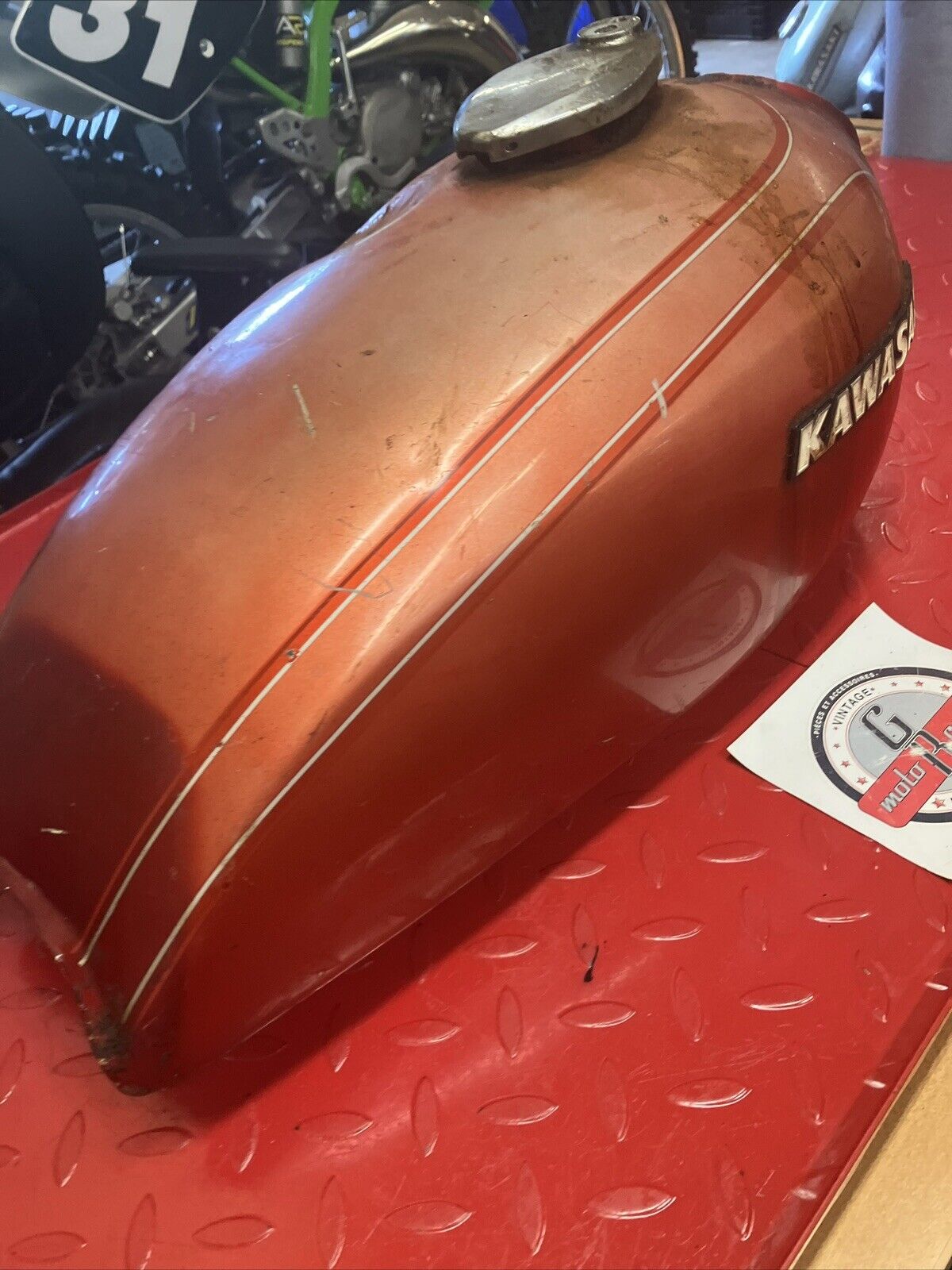 Kawasaki KZ400 1976 1977 Fuel tank gas petrol reservoir