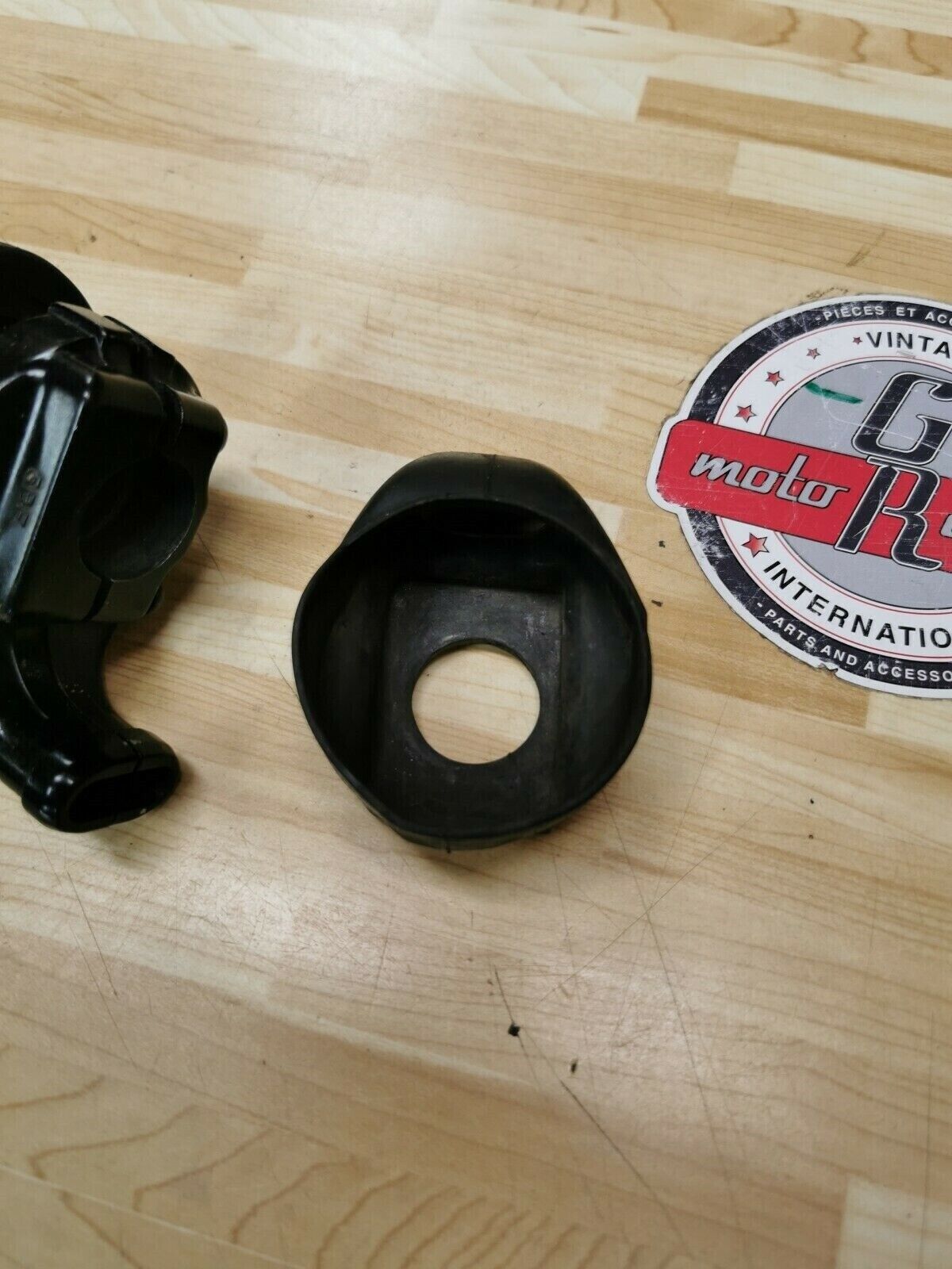 Suzuki RMZ450 2006 twist throttle housing case cover 57100-35G00 2005