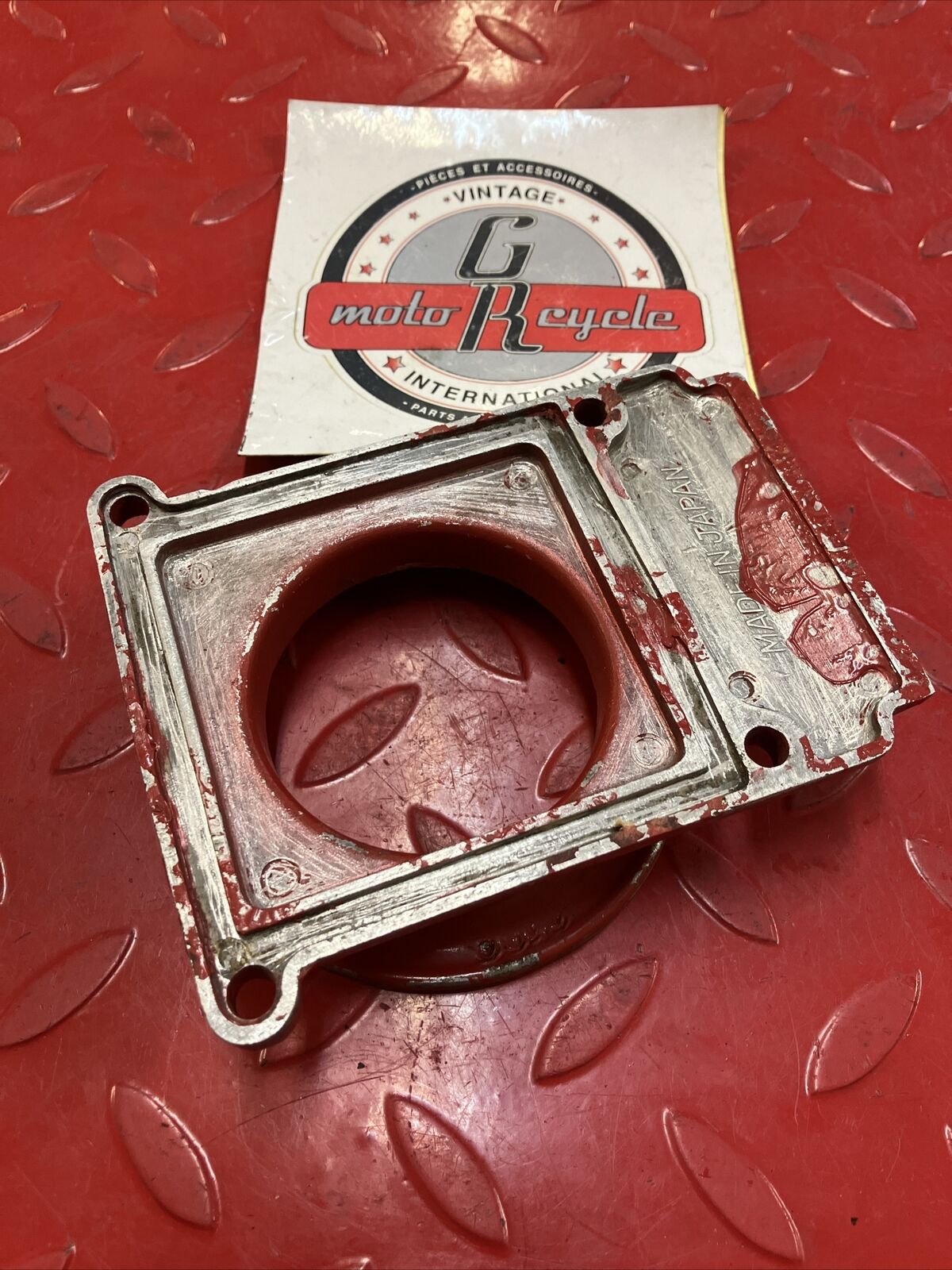 Kawasaki G4TR 1972 inlet pipe intake plate air filter cap