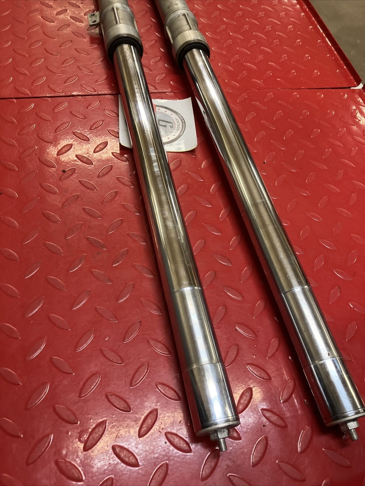 Honda CR250R 1985 front forks suspension damper right left 51400-KA4-831