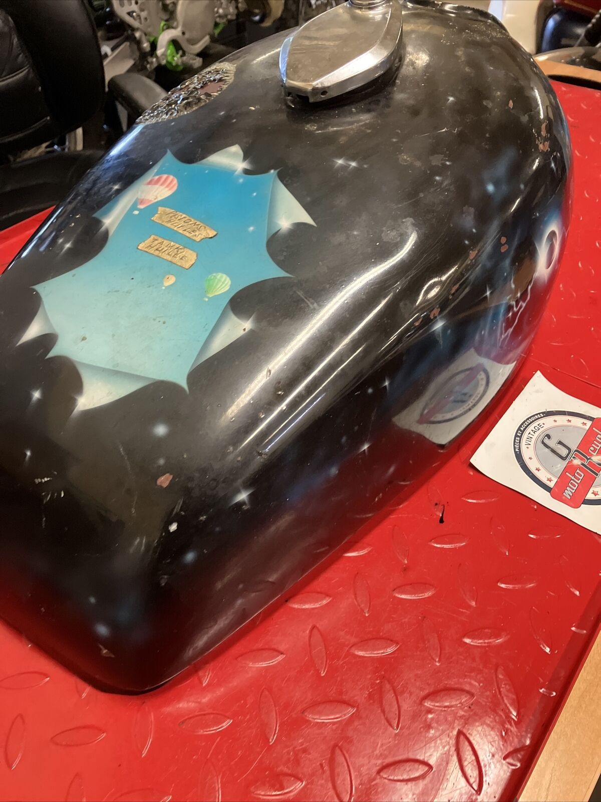 Kawasaki KZ650 1978 Fuel tank gas petrol reservoir 1977 1979