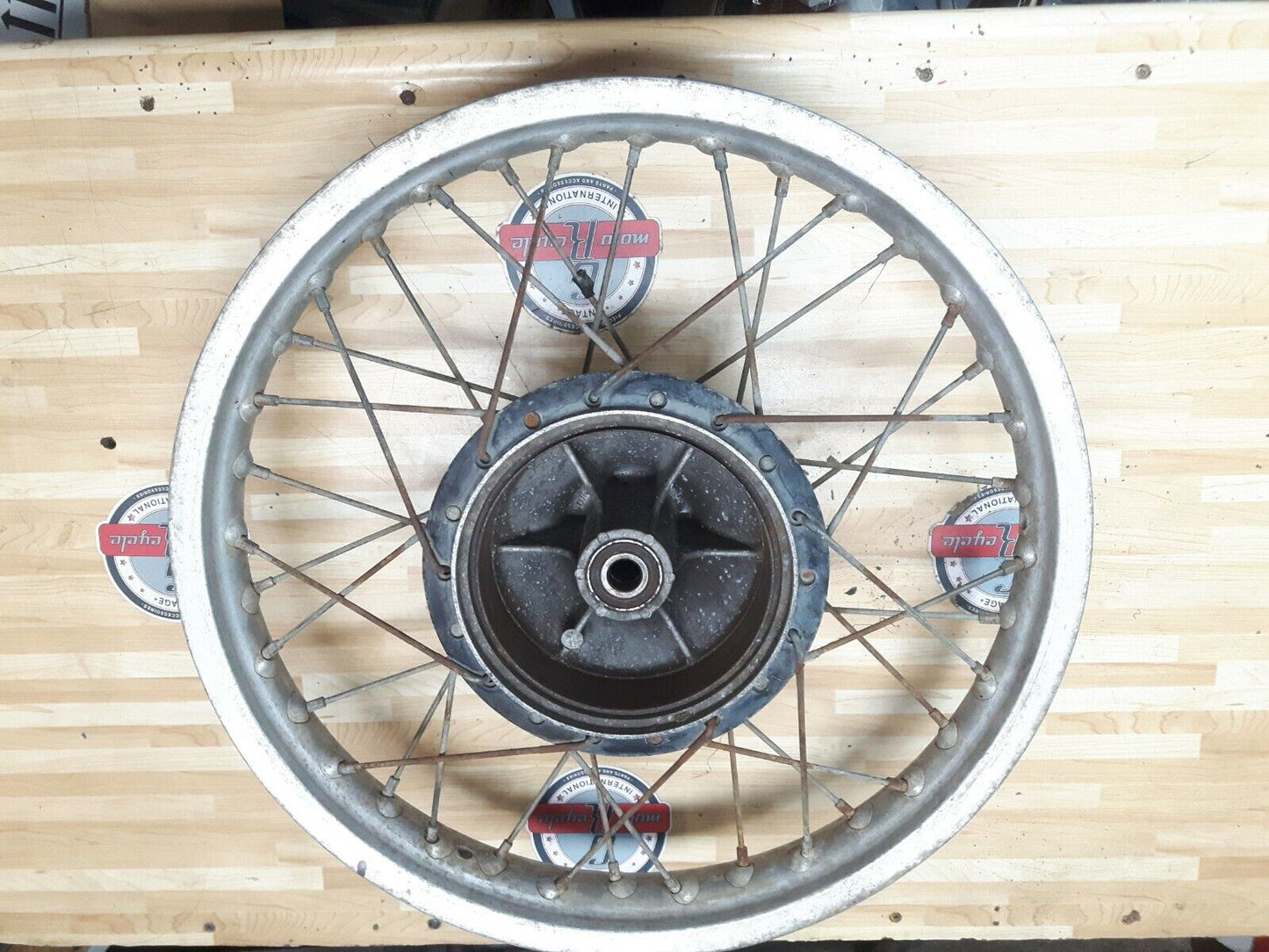 Yamaha DT250 1977 rear back wheel hub rim 1978 1979 1M1-25311-00-98