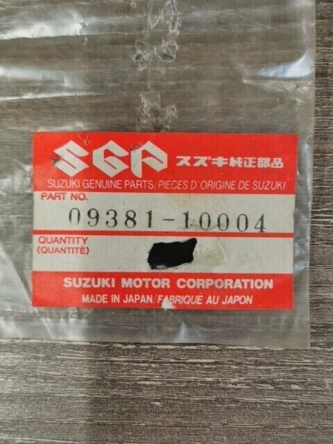 NOS SUZUKI ALT125 ALT185 AN125 AN125U DRZ125 DRZ250 RING SNAP 09381-10004 S57