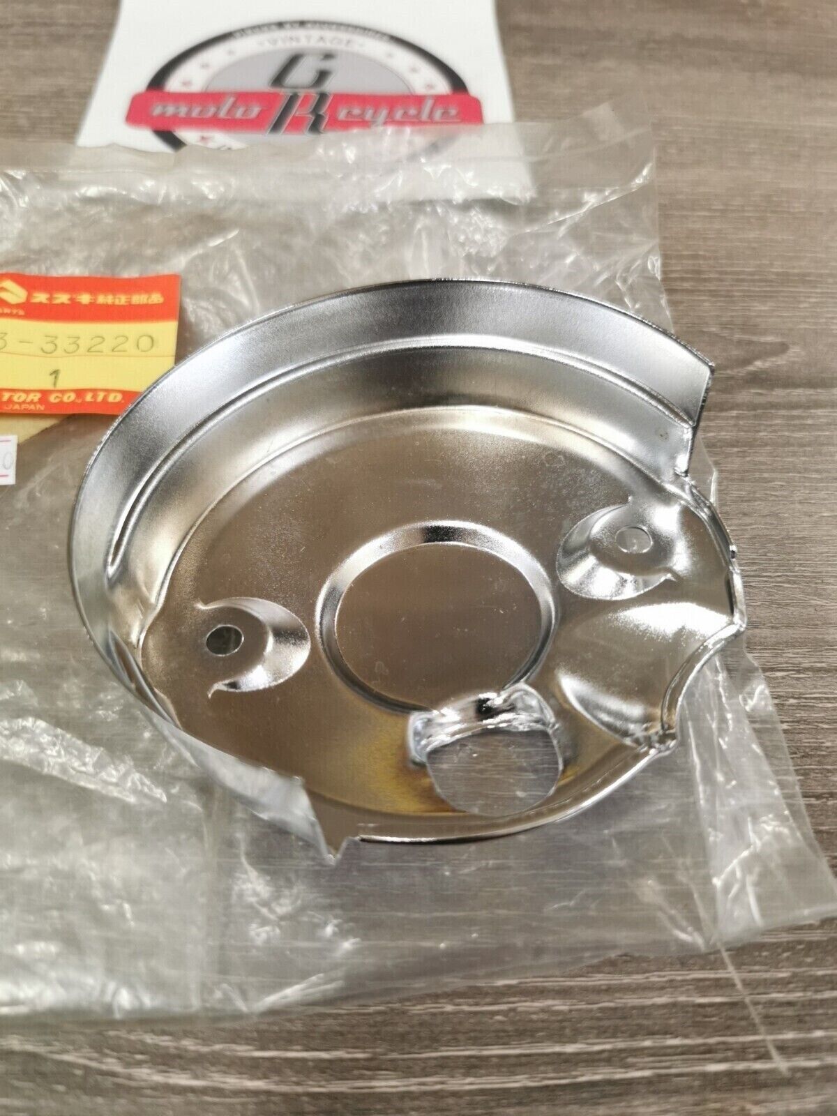 NOS SUZUKI Speedometer Lower Chrome Case 34193-33220 SUB BY 34193-33221 S23