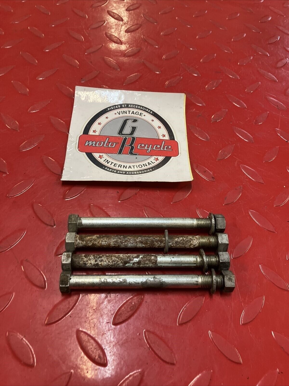 Kawasaki G5 1972 engine motor mounting bolt hardware