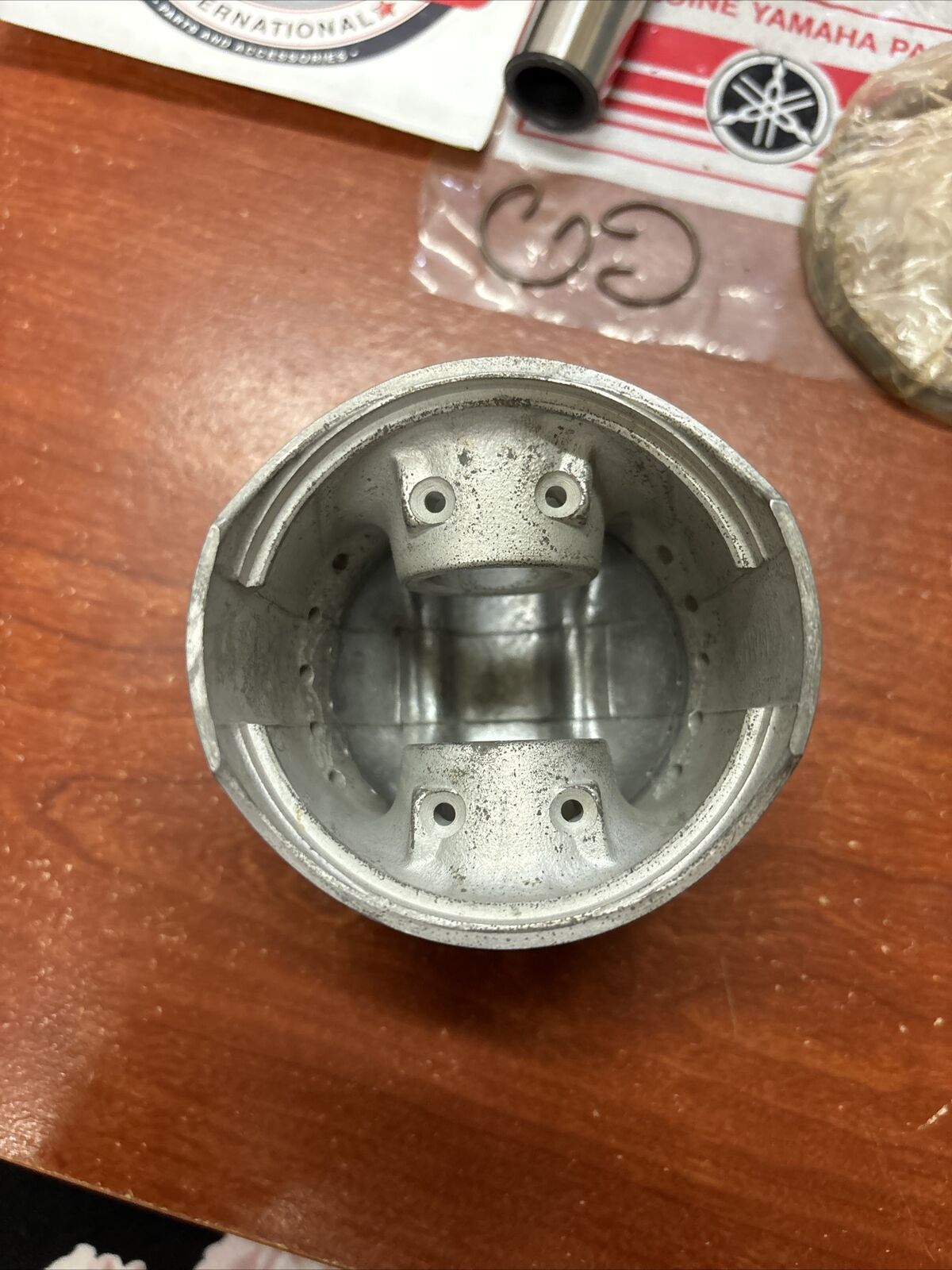 NOS Yamaha XS1 XS2 PISTON KIT O/S 0.25 256-11631-11-00 256-11635-01-00 Y176