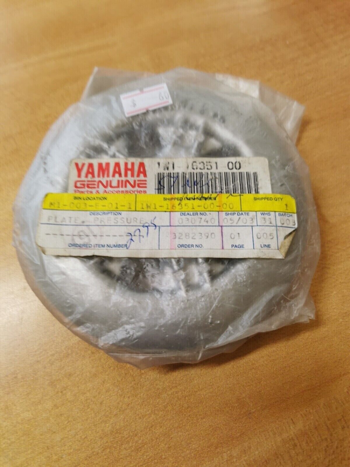 NOS YAMAHA DT175 IT125 YZ100 RT80    PLATE PRESSURE 1  1W1-16351-00-00   Y43